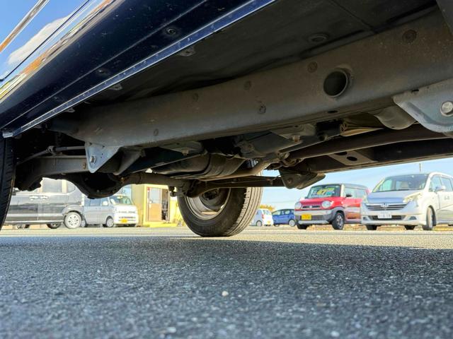 ジムニー ＸＣ　４ＷＤ　電動格納ミラー　ＡＴ　ＡＢＳ　ＣＤ　ルーフレール　アルミホイール　衝突安全ボディ　エアコン　パワーステアリング（44枚目）