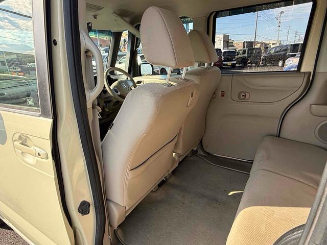 Ｎ－ＢＯＸ Ｇ・Ｌパッケージ　バックカメラ　両側スライド・片側電動　ナビ　ＴＶ　スマートキー　アイドリングストップ　電動格納ミラー　ベンチシート　ＣＶＴ　盗難防止システム　ＡＢＳ　ＥＳＣ　アルミホイール（27枚目）