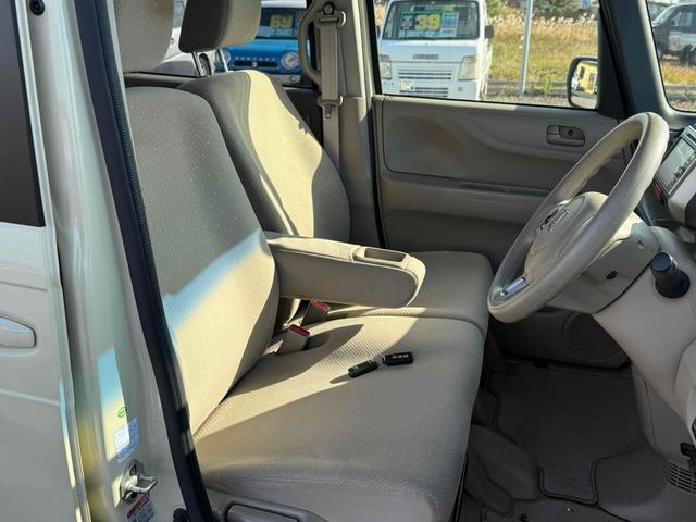 Ｎ－ＢＯＸ Ｇ・Ｌパッケージ　バックカメラ　両側スライド・片側電動　ナビ　ＴＶ　スマートキー　アイドリングストップ　電動格納ミラー　ベンチシート　ＣＶＴ　盗難防止システム　ＡＢＳ　ＥＳＣ　アルミホイール（41枚目）