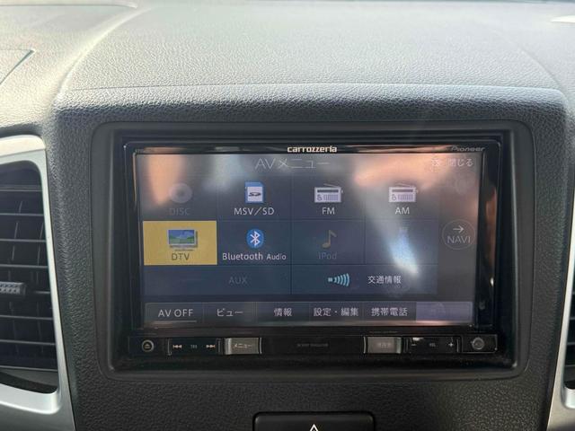 スペーシア Ｇリミテッド　ＥＴＣ　バックカメラ　両側スライド・片側電動　ナビ　ＴＶ　レーンアシスト　衝突被害軽減システム　スマートキー　アイドリングストップ　シートヒーター　ベンチシート　ＣＶＴ　盗難防止システム　ＡＢＳ（6枚目）