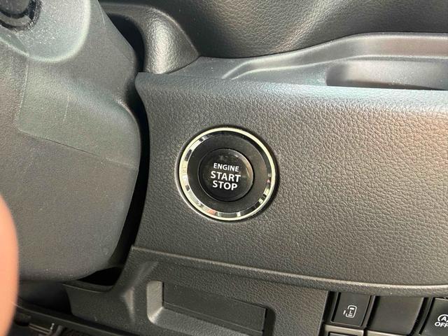 スペーシア Ｇリミテッド　ＥＴＣ　バックカメラ　両側スライド・片側電動　ナビ　ＴＶ　レーンアシスト　衝突被害軽減システム　スマートキー　アイドリングストップ　シートヒーター　ベンチシート　ＣＶＴ　盗難防止システム　ＡＢＳ（8枚目）