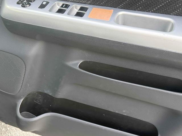 スペーシア Ｇリミテッド　ＥＴＣ　バックカメラ　両側スライド・片側電動　ナビ　ＴＶ　レーンアシスト　衝突被害軽減システム　スマートキー　アイドリングストップ　シートヒーター　ベンチシート　ＣＶＴ　盗難防止システム　ＡＢＳ（42枚目）