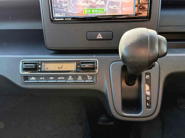 ワゴンＲ ハイブリッドＦＺ　ＥＴＣ　全周囲カメラ　ナビ　ＴＶ　クリアランスソナー　レーンアシスト　衝突被害軽減システム　オートライト　ＬＥＤヘッドランプ　スマートキー　アイドリングストップ　電動格納ミラー　シートヒーター（9枚目）