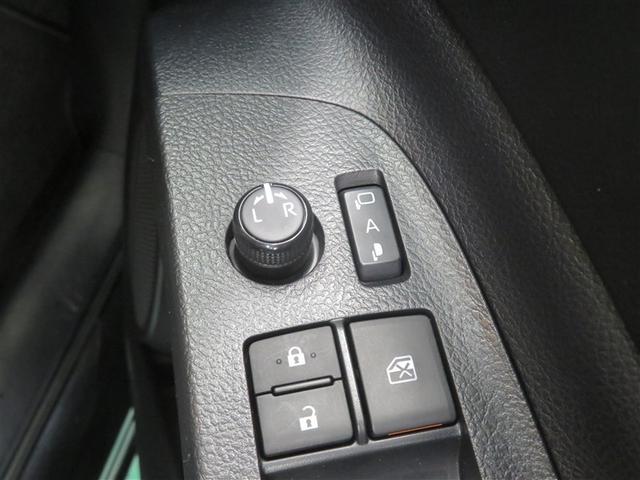 シエンタ ハイブリッドG ブレーキサポート レンタカーUP車 ナビ LEDライト Bカメラ クルコン DVD キーフリー スマキー 横滑り防止システム メモリナビ ウォークスルー ETC イモビライザー 運転席エアバック PW(14枚目)