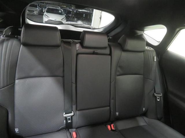 ハリアーハイブリッド Ｚ　レザーパッケージ　地デジ　横滑防止　盗難防止システム　Ｂモニター　ＬＥＤライト　パワーウィンドウ　クルコン　スマートキ－　助手席エアバック　パワーシート　エアバッグ　点検記録簿　オートエアコン　ナビＴＶ　ＥＴＣ　ＡＢＳ（6枚目）