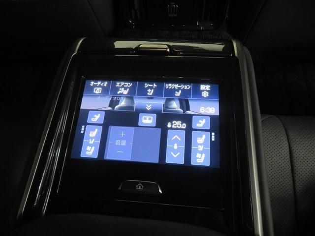 クラウン Ｚ　ＬＥＤヘッドライト　地デジＴＶ　ＡＢＳ　パワーシート　バックモニター　スマートキー　ＥＴＣ　アルミホイール　エアコン　盗難防止装置　メモリーナビ　キーレス　エアバッグ　プリクラッシュ　横滑り防止機能（7枚目）