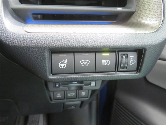 プリウス Z 雹害 インテリジェントクリアランスソナー PWシート 地デジTV AW LEDライト エアコン バックモニター TV オートクルーズ 4WD車 スマートキー 盗難防止装置 キーレス ETC ABS(14枚目)