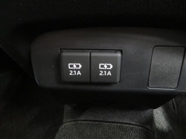 シエンタ Ｇ　セーフティーエディションＩＩ　誤発進抑制装置　両側パワースライドドア　ＤＶＤ　横滑り防止装置　ＥＴＣ車載器　オートエアコン　フルセグＴＶ　盗難防止システム　ＡＢＳ　ウォークスルー　キーレスエントリー　ナビ＆ＴＶ　メモリ－ナビ　ＰＳ（17枚目）