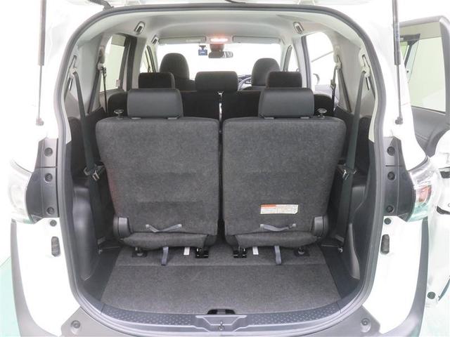 シエンタ Ｇ　セーフティーエディションＩＩ　誤発進抑制装置　両側パワースライドドア　ＤＶＤ　横滑り防止装置　ＥＴＣ車載器　オートエアコン　フルセグＴＶ　盗難防止システム　ＡＢＳ　ウォークスルー　キーレスエントリー　ナビ＆ＴＶ　メモリ－ナビ　ＰＳ（19枚目）