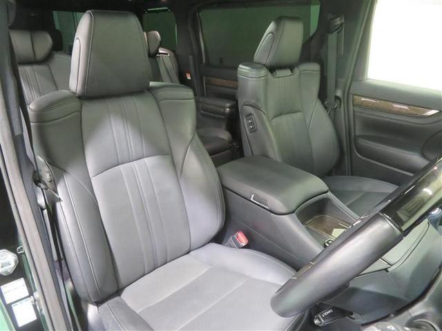 トヨタロングラン保証ならオーディオやカーナビ・エアコンも保証修理が可能なので、ご購入後も安心です！