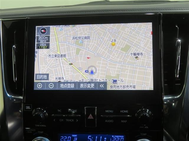 搭載のカーナビ（純正メモリーナビ）が、快適なドライブをサポートします。