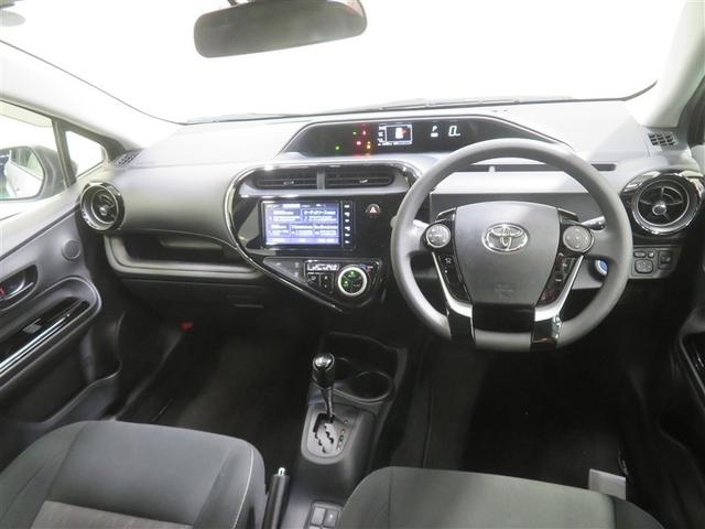 シンプルで使いやすいハンドル周りのデザイン。