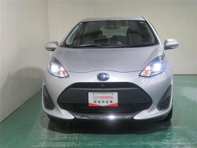 明度の高いＬＥＤヘッドライトで、夜間の運転も安心です。