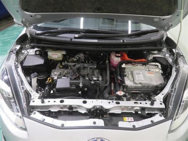 ご購入後の点検整備もカーロッツ浜松にお任せください！　安心・便利なクイック車検も大好評実施中です♪　さらに定期メンテナンスや修理・鈑金、パーツお取付等のご用命も随時承っております。