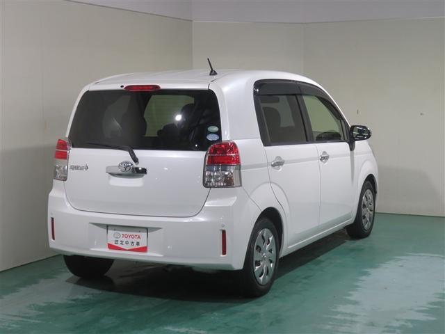 車体がコンパクトで小回りが効きます。狭い道でも走りやすいクルマです。