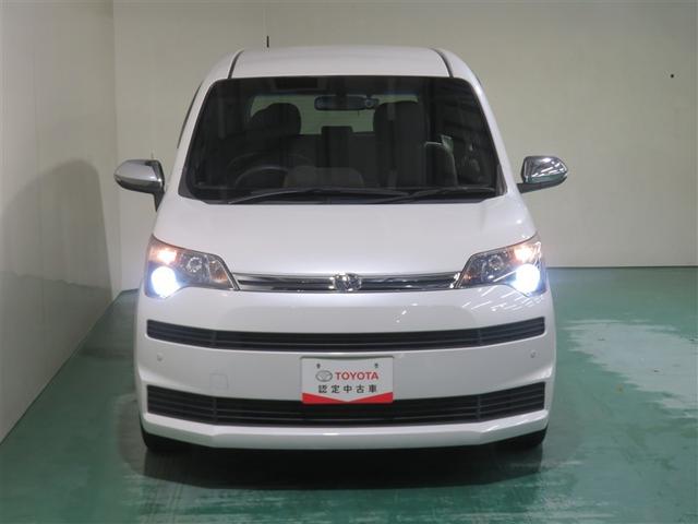 ＨＩＤライトで、雨の日や暗い夜道も明るく安全に運転できますよ☆