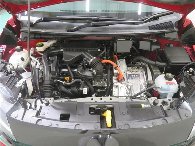 オーラ ニスモ　カーテンエアバッグ　地上デジタル　エマブレ　横滑り防止装置　クルーズコントロール　インテリキー　ＥＴＣ　ドラレコ　キーフリーシステム　ダブルエアバック　定期点検記録簿　アルミホイール　運転席エアバッグ（18枚目）