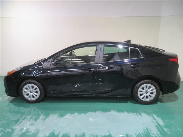 プリウス Ｓ　取説記録簿　ＤＶＤ再生機能　ＥＳＣ　スマートキ－　地デジ　メモリーナビゲーション　ＬＥＤヘッドライト　ＥＴＣ車載器　フルオートエアコン　クルーズコントロール　エアバッグ　イモビ　パワーウインドウ　ＰＳ（2枚目）