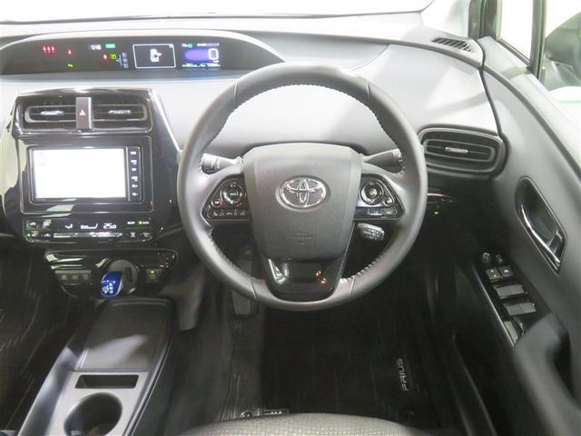 プリウス Ｓ　取説記録簿　ＤＶＤ再生機能　ＥＳＣ　スマートキ－　地デジ　メモリーナビゲーション　ＬＥＤヘッドライト　ＥＴＣ車載器　フルオートエアコン　クルーズコントロール　エアバッグ　イモビ　パワーウインドウ　ＰＳ（4枚目）