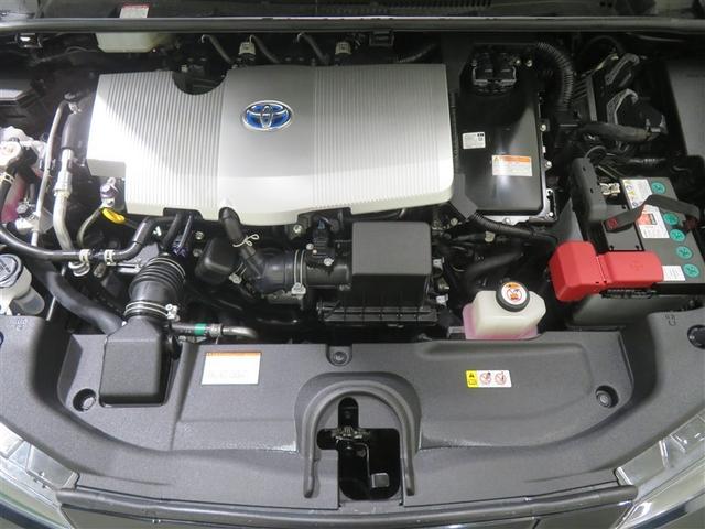 プリウス Ｓ　取説記録簿　ＤＶＤ再生機能　ＥＳＣ　スマートキ－　地デジ　メモリーナビゲーション　ＬＥＤヘッドライト　ＥＴＣ車載器　フルオートエアコン　クルーズコントロール　エアバッグ　イモビ　パワーウインドウ　ＰＳ（17枚目）