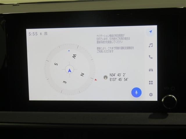 プリウス Ｕ　衝突回避システム　ＬＥＤ　Ｂモニター　ドライブレコーダー　クルーズコントロール　スマートキー　ＥＴＣ車載器　キーレス　盗難防止システム　サイドエアバッグ　横滑り防止装置付き　記録簿　テレビ　ＡＡＣ（9枚目）