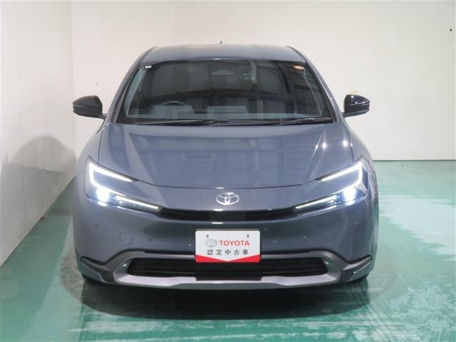 プリウス Ｕ　記録簿　Ｂカメラ　イモビライザー　衝突軽減　オートクルーズコントロール　ＴＶ　横滑り防止機能　スマートキー　フルセグ　アルミホイール　エアコン　ＥＴＣ　キーレス　寒冷地　４ＷＤ　ドラレコ　ＬＥＤ（8枚目）