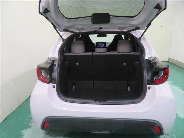 ヤリス ハイブリッドＧ　サイドエアバッグ　スマートキ　Ｂモニター　ＥＴＣ車載器　横滑り防止装置　クルコン　セキュリティアラーム　パワステ　点検記録簿　キーフリー　オートエアコン　ＡＢＳ　Ｗエアバック　パワーウィンドウ（17枚目）