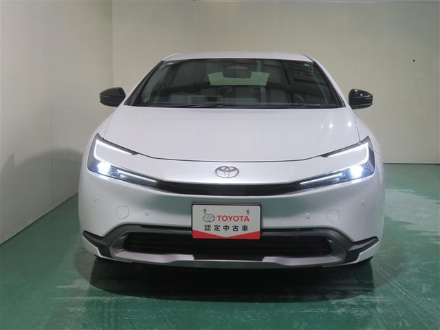 プリウス U 衝突回避システム LED Bモニター クルーズコントロール スマートキー ETC車載器 キーレス アルミ 盗難防止システム サイドエアバッグ 横滑り防止装置付き 記録簿 テレビ 地上デジタル AAC(8枚目)