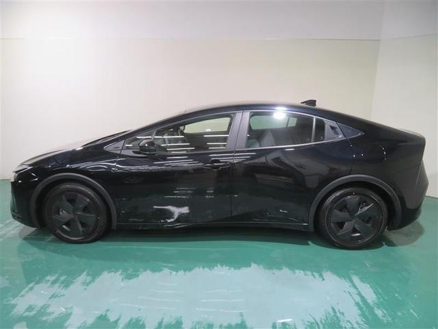 プリウス Ｕ　記録簿　Ｂカメラ　イモビライザー　衝突軽減　オートクルーズコントロール　ＴＶ　横滑り防止機能　スマートキー　フルセグ　アルミホイール　エアコン　ＥＴＣ　キーレス　寒冷地　４ＷＤ　ＬＥＤ（2枚目）