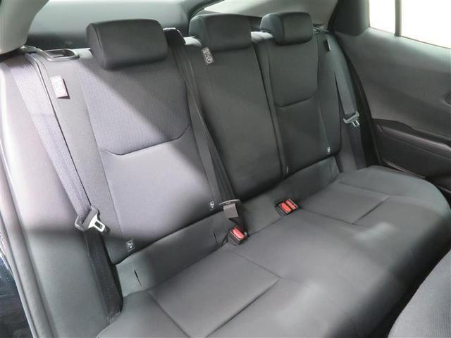 プリウス Ｕ　記録簿　Ｂカメラ　イモビライザー　衝突軽減　オートクルーズコントロール　ＴＶ　横滑り防止機能　スマートキー　フルセグ　アルミホイール　エアコン　ＥＴＣ　キーレス　寒冷地　４ＷＤ　ＬＥＤ（6枚目）