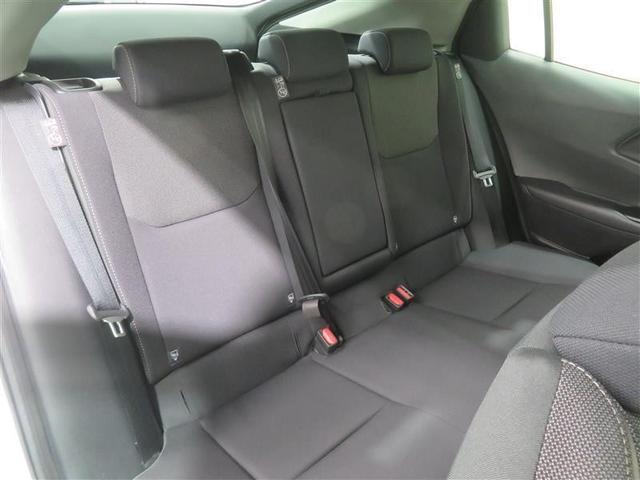 プリウス Ｕ　記録簿　Ｂカメラ　イモビライザー　衝突軽減　オートクルーズコントロール　ＴＶ　横滑り防止機能　スマートキー　フルセグ　アルミホイール　エアコン　ＥＴＣ　キーレス　寒冷地　４ＷＤ　ドラレコ　ＬＥＤ（6枚目）