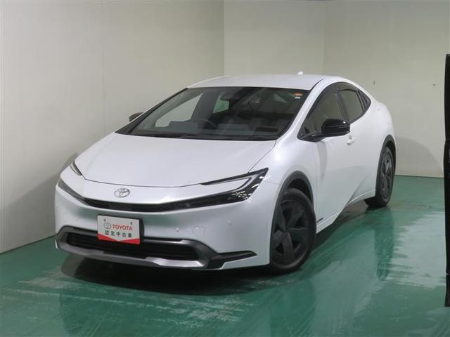 プリウス Ｕ　記録簿　Ｂカメラ　イモビライザー　衝突軽減　オートクルーズコントロール　ＴＶ　横滑り防止機能　スマートキー　フルセグ　アルミホイール　エアコン　ＥＴＣ　キーレス　寒冷地　４ＷＤ　ドラレコ　ＬＥＤ（7枚目）