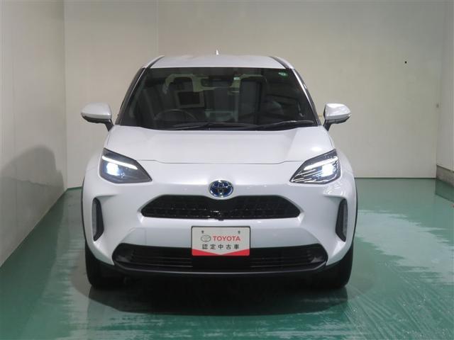 ヤリスクロス ハイブリッドZ インテリジェントキー アルミホイル LEDライト リアカメラ ナビ クルーズコントロール 整備記録簿 横滑り防止システム メモリーナビゲーション 電動シ-ト パワステ オートエアコン キーフリー(8枚目)