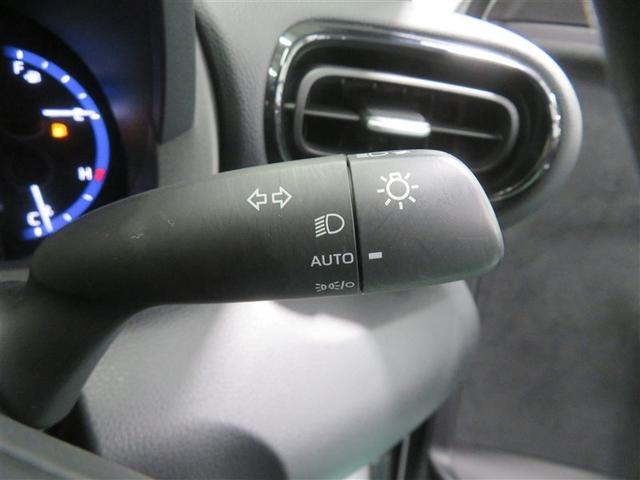 ヤリスクロス ハイブリッドZ インテリジェントキー アルミホイル LEDライト リアカメラ ナビ クルーズコントロール 整備記録簿 横滑り防止システム メモリーナビゲーション 電動シ-ト パワステ オートエアコン キーフリー(13枚目)