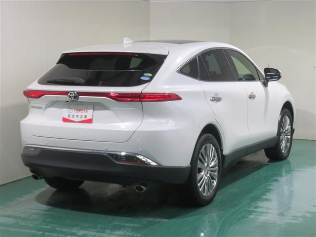 ハリアー Ｚ　盗難防止　運転席パワーシート　地デジ　横滑防止装置　リアビューカメラ　ヘッドライトＬＥＤ　アルミホイール　点検記録簿　Ｗエアバッグ　キーレス　スマートキ－　サイドエアバッグ　エアコン　ナビ＆ＴＶ（3枚目）