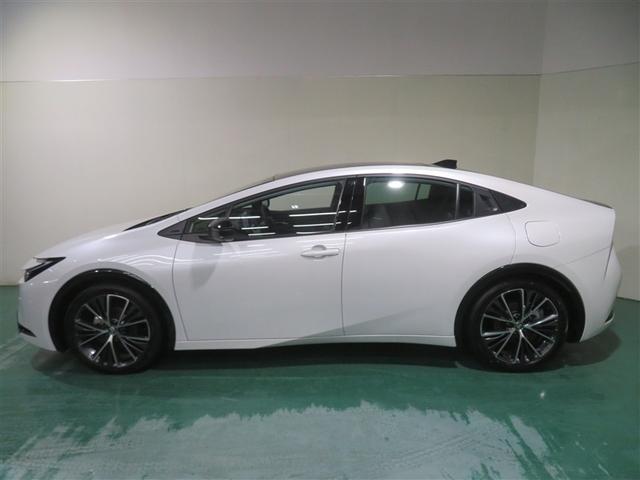 プリウス Z リアカメラ プリクラッシュ PWシート LEDランプ オートクルーズ アルミホイール AC 運転席エアバッグ 横滑り防止装置 ETC付 盗難防止システム パワーウインドウ TV キーレス ABS(5枚目)