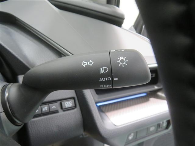 プリウス Z リアカメラ プリクラッシュ PWシート LEDランプ オートクルーズ アルミホイール AC 運転席エアバッグ 横滑り防止装置 ETC付 盗難防止システム パワーウインドウ TV キーレス ABS(18枚目)