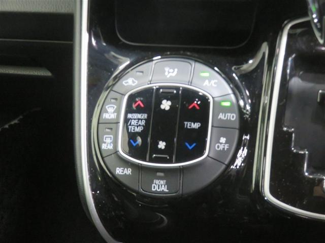 ヴォクシー ＺＳ　煌ＩＩＩ　プリクラッシュ　スマートキ　アイスト　ＤＶＤ再生機能　記録簿付き　横滑り防止装置　ナビＴＶ　アルミ　三列シート　ＷＡＣ　盗難防止　オートエアコン　キーレス　ＥＴＣ装備　パワステ　メモリナビ　クルコン（13枚目）