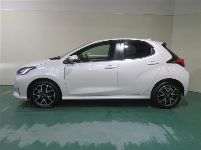 ヤリス Z サイドSRS AAC バックモニタ スマキー 横滑防止装置 キーフリー アルミ LEDランプ パワーウインドウ 定期点検記録簿 助手席エアバック クルコン エアバッグ パワーステアリング ナビ ETC(2枚目)