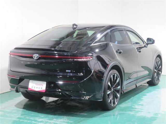 クラウンクロスオーバー RSアドバンスド 衝突回避 オートクルーズコントロール 横滑り防止 フルセグTV パワーシート LED アルミホイール スマートキー ナビ&TV ABS フルオートエアコン イモビライザー ETC キーレス 4WD(3枚目)