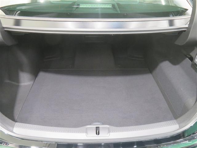 クラウンクロスオーバー RSアドバンスド 衝突回避 オートクルーズコントロール 横滑り防止 フルセグTV パワーシート LED アルミホイール スマートキー ナビ&TV ABS フルオートエアコン イモビライザー ETC キーレス 4WD(17枚目)