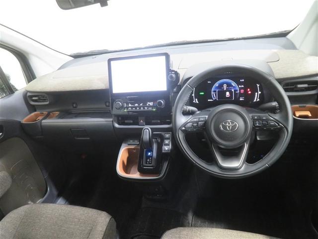 シエンタ ハイブリッドＺ　ＴＳＳ　キーレスエントリー　ナビＴＶ　イモビライザー　整備記録簿　バックモニター　ＬＥＤヘッドライト　ＥＴＣ車載器　横滑り防止　スマートキー　オートエアコン　３列シート　メモリーナビ　パワーウィンドウ（4枚目）