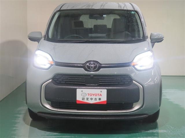 シエンタ ハイブリッドＺ　ＴＳＳ　キーレスエントリー　ナビＴＶ　イモビライザー　整備記録簿　バックモニター　ＬＥＤヘッドライト　ＥＴＣ車載器　横滑り防止　スマートキー　オートエアコン　３列シート　メモリーナビ　パワーウィンドウ（9枚目）