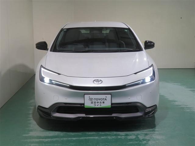 プリウス Ｇ　衝突被害軽減ブレーキ　ＬＥＤライト　フルセグＴＶ　アルミホイール　クルーズコントロール　記録簿付き　ＴＶ　キーフリー　スマキー　カーテンエアバック　エアコン　イモビライザー　ＥＳＣ　Ｗエアバック（8枚目）