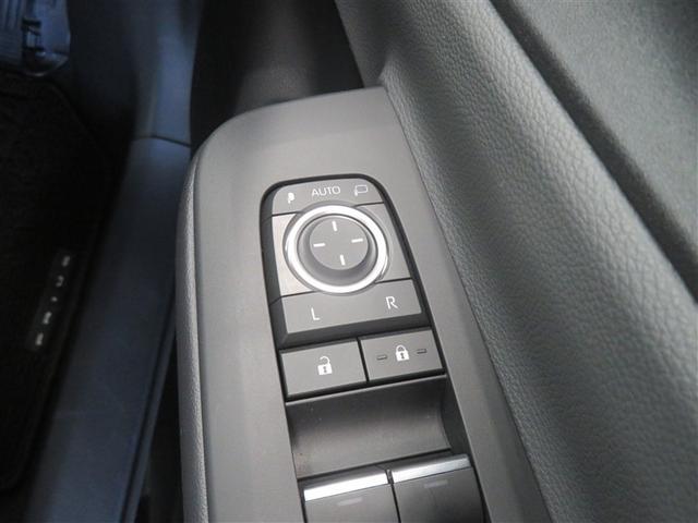 プリウス Ｚ　リアカメラ　プリクラッシュ　ＰＷシート　ＬＥＤランプ　オートクルーズ　アルミホイール　ＡＣ　運転席エアバッグ　横滑り防止装置　ＥＴＣ付　盗難防止システム　パワーウインドウ　ＴＶ　キーレス　ＡＢＳ（12枚目）