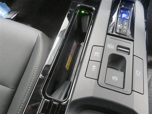 プリウス Ｚ　リアカメラ　プリクラッシュ　ＰＷシート　ＬＥＤランプ　オートクルーズ　アルミホイール　ＡＣ　運転席エアバッグ　横滑り防止装置　ＥＴＣ付　盗難防止システム　パワーウインドウ　ＴＶ　キーレス　ＡＢＳ（16枚目）