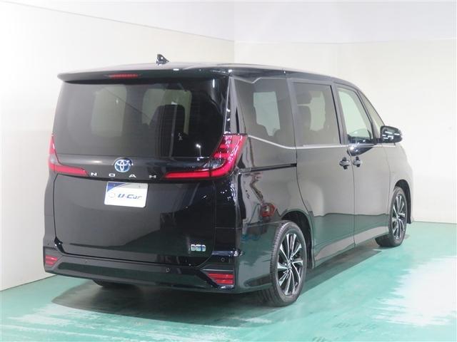 ノア ハイブリッドS-Z 横滑り防止機能 エアバッグ オートクルーズコントロール 地デジ ダブルエアコン スマートエントリー LEDランプ バックモニター メモリナビ 3列シート ETC付き ABS アルミホイール キーレス(6枚目)