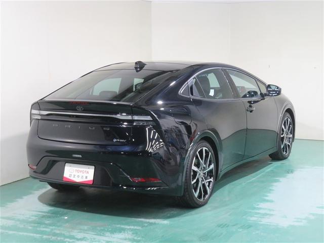 プリウス Ｚ　衝突被害軽減ブレーキ　地デジ　アルミ　クルコン　ＬＥＤライト　ＡＢＳ　Ｐシート　オートエアコン　バックカメラ　スマートキー　メモリーナビ　パワステ　ＥＴＣ　ナビＴＶ　記録簿　キーレス　盗難防止装置（3枚目）