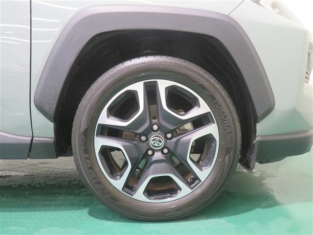 ＲＡＶ４ アドベンチャー　リヤカメラ　記録簿付　アルミ　クルーズＣ　ナビテレビ　ＬＥＤライト　イモビ　地デジ　ＥＳＣ　スマキー　ＰＳ　ＥＴＣ付き　ドラレコ付き　エアコン　４ＷＤ車　電動パワーシート　パワーウインドウ　ＡＢＳ（17枚目）