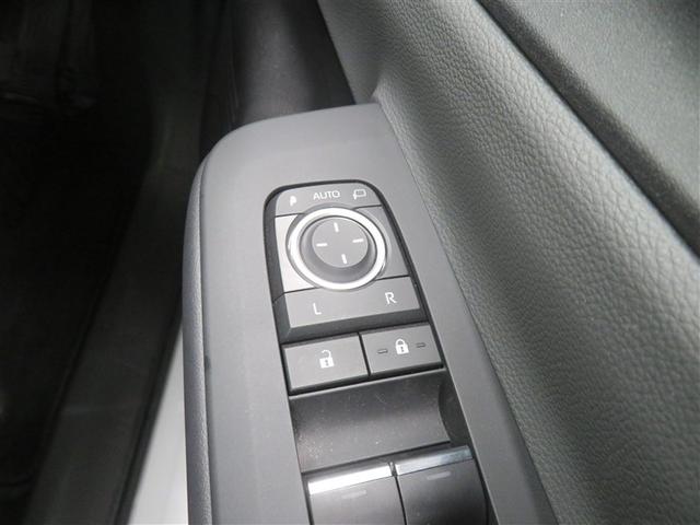 プリウス Ｕ　プリクラッシュセーフティー　ＡＢＳ　地デジ　バックモニター　クルコン　盗難防止装置　ＬＥＤライト　アルミホイール　ＥＴＣ付　スマートキ　テレビ　キーレス　サイドエアバッグ　パワーウィンドウ　エアコン（12枚目）